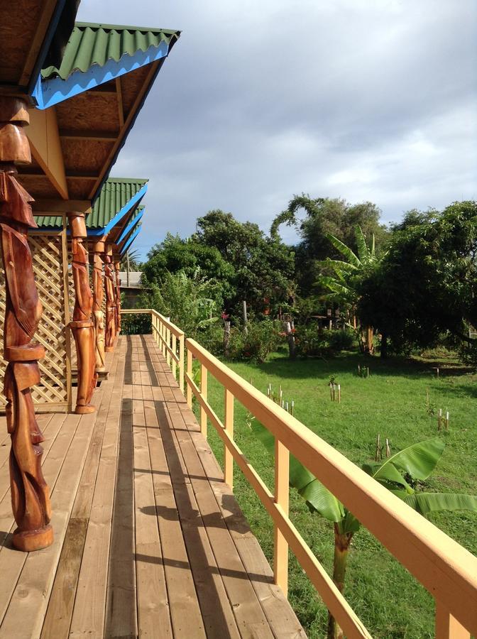 Hotel Taura'A Hanga Roa Exterior photo